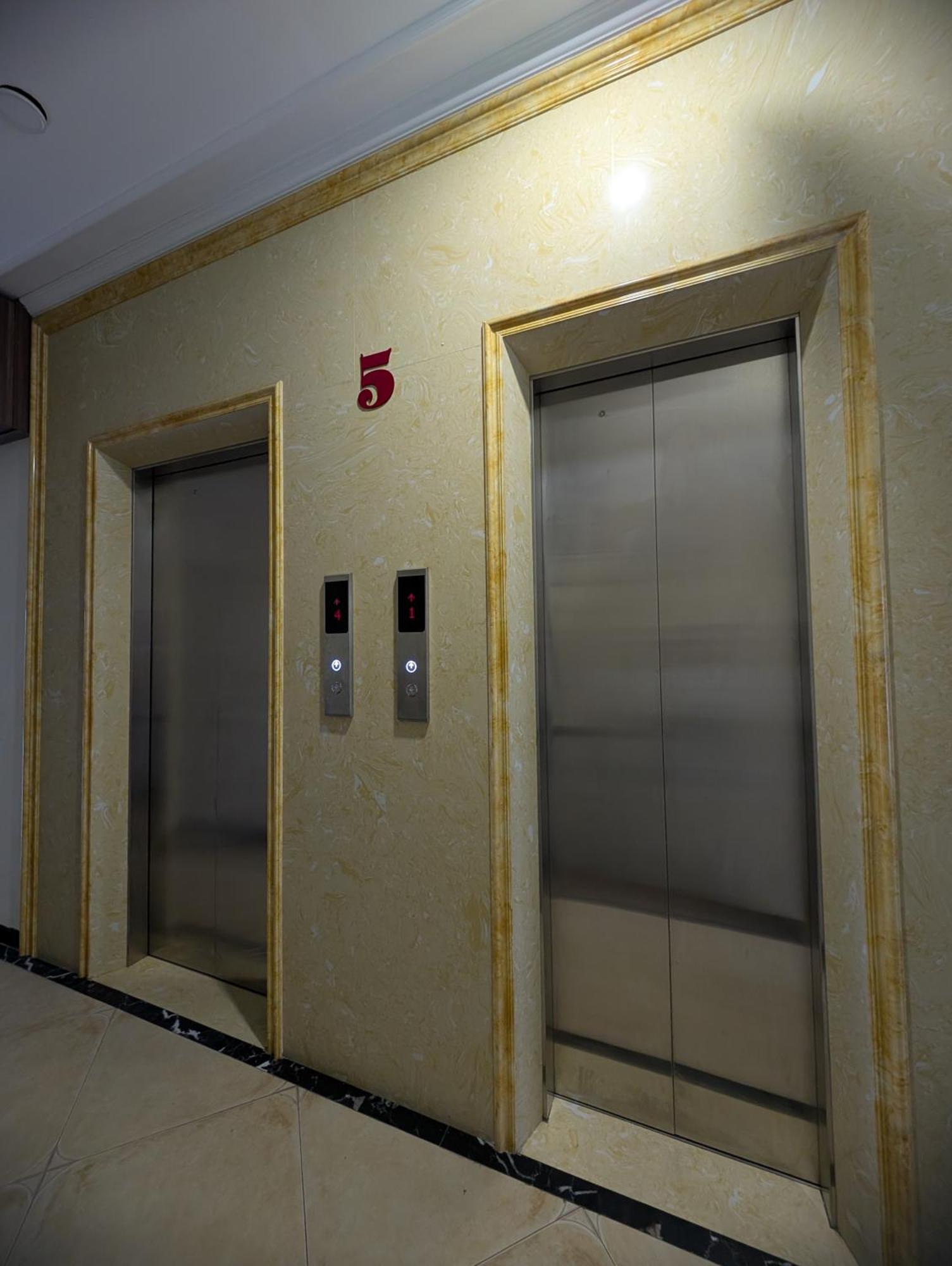 Era Apartment 158 Nguyen Khanh Toan Hanoi Exterior foto